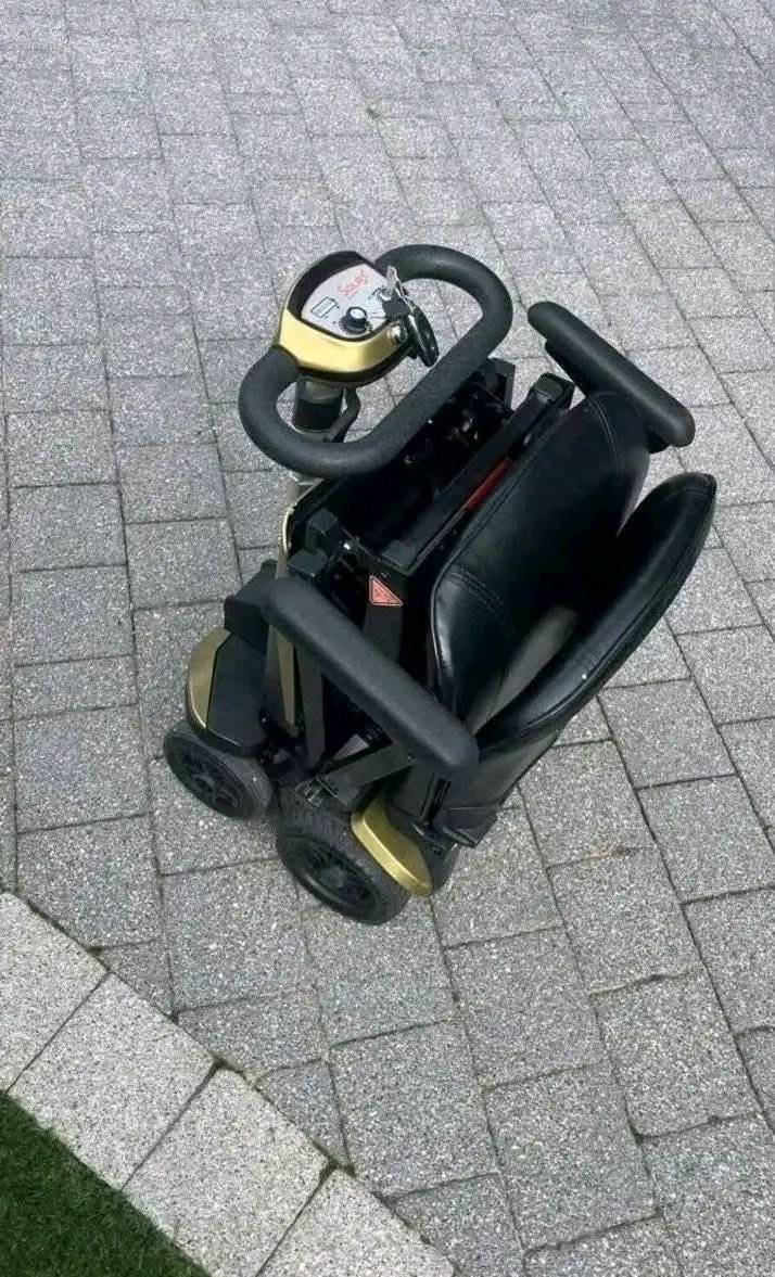 Portable mobility scooter - Image 2