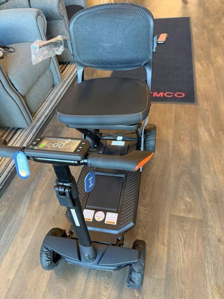 Foldable 4-Wheel Electric Mobility Scooter (Compact Travel Type) - Image 3