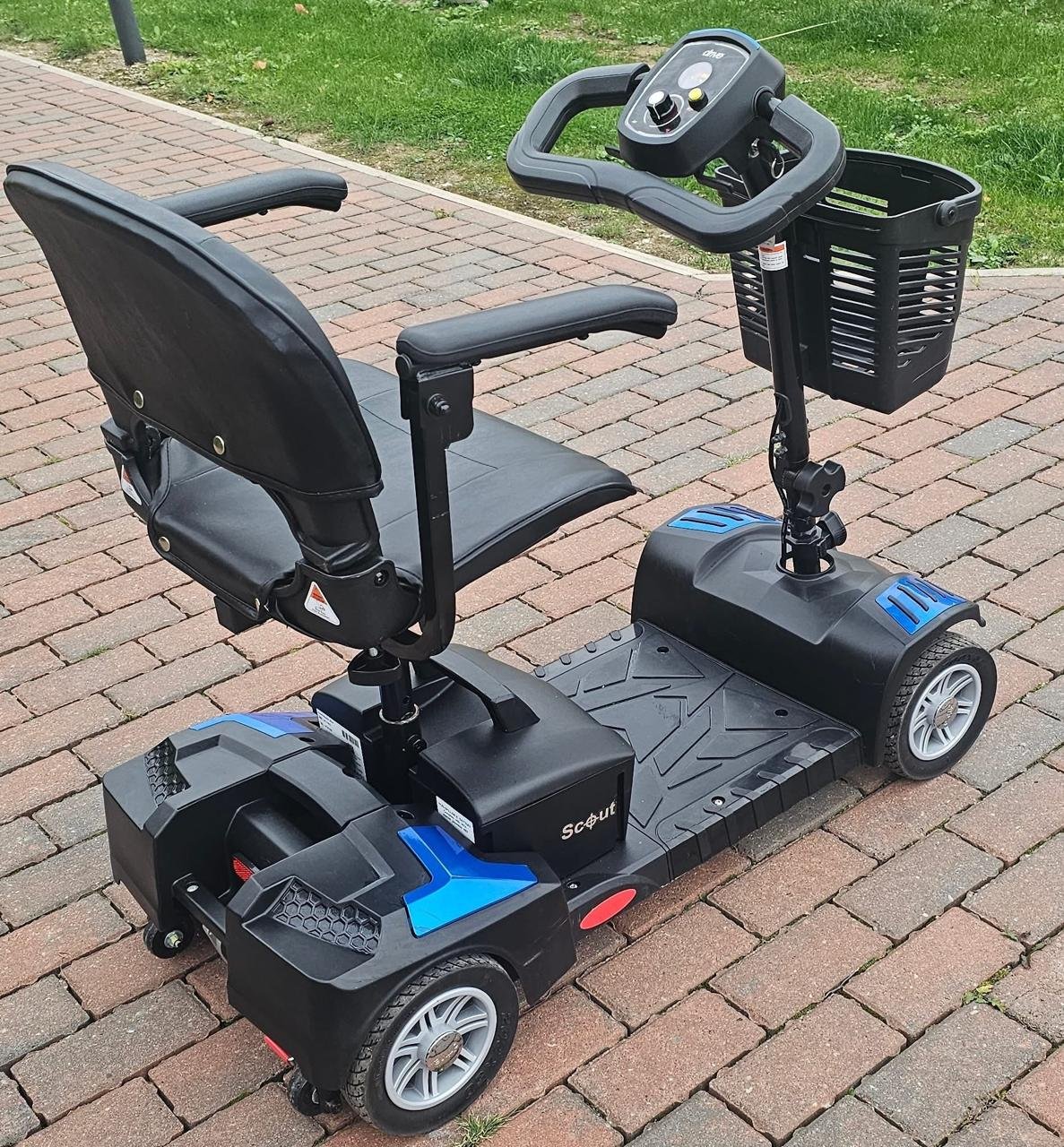 4-wheel electric mobility scooter - Image 4