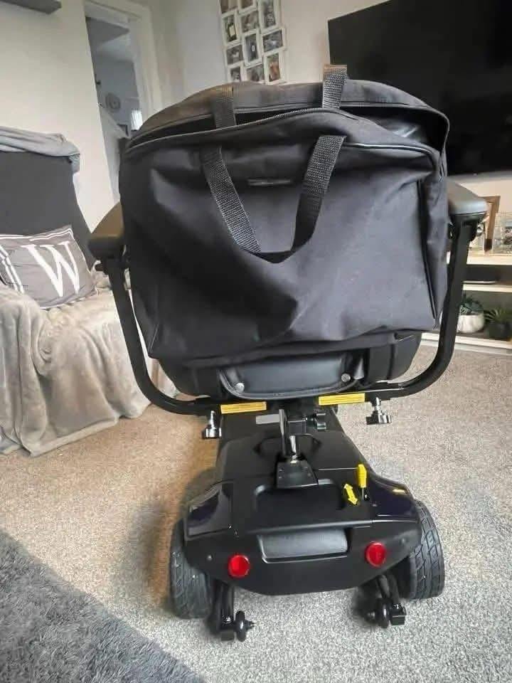Electric mobility scooter - Image 9